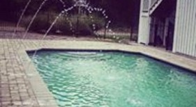 Swimming Pool with Deck-Jets